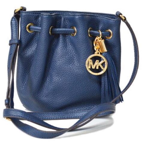 selling michael kors on poshmark|Michael Kors crossbody Poshmark.